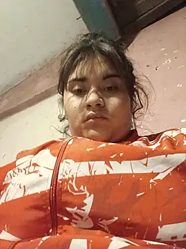 Orianamzn21 online show from 07-11-26, 03:45