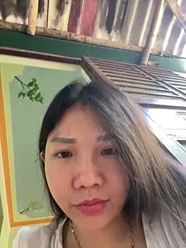 Miumieu2 online show from 04-12-26, 09:23