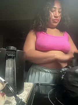 BunnyYT online show from 04-14-26, 11:43