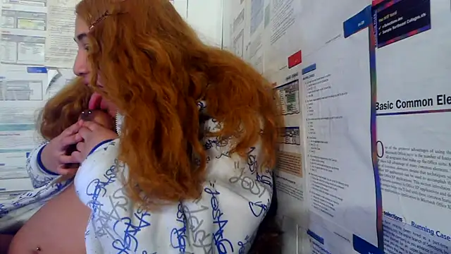 Snapshot of BunnyYT chatting on 03-02-26, 01:06 BunnyYT online show from 03-02-26, 01:06