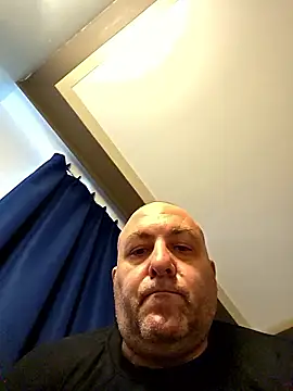 sissy2727 online show from 04-10-26, 10:06