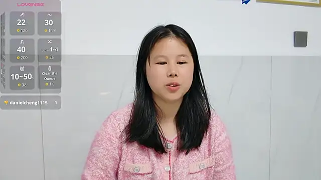 Hannah-33 online show from 02-25-26, 10:04