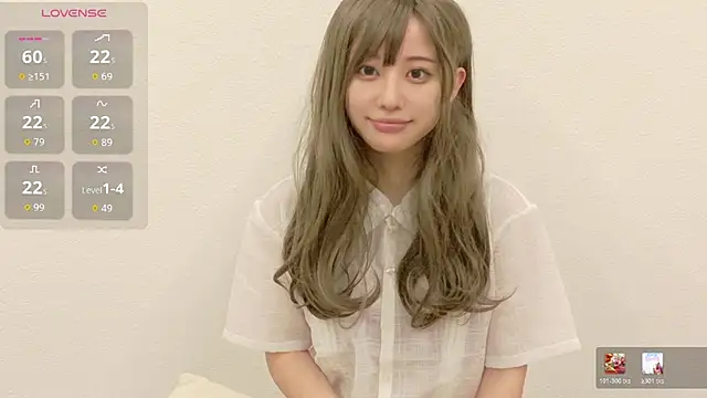 Snapshot of xx_TSUBASA_xx chatting on 06-14-26, 05:41 xx TSUBASA xx online show from 06-14-26, 05:41