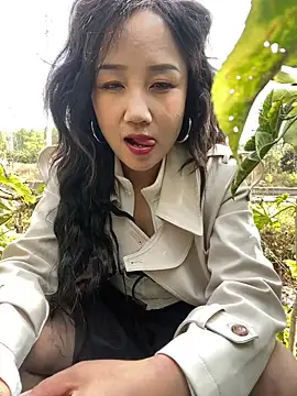 Snapshot of xiaoya-cc chatting on 03-04-26, 07:05 xiaoya-cc online show from 03-04-26, 07:05