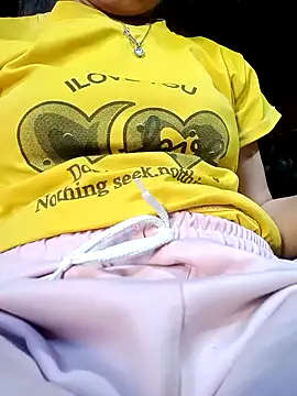 Yuka7700 online show from 04-12-26, 07:55