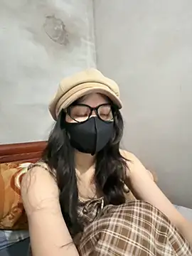 Snapshot of Nancyk6 chatting on 04-23-26, 02:51 Nancyk6 online show from 04-23-26, 02:51