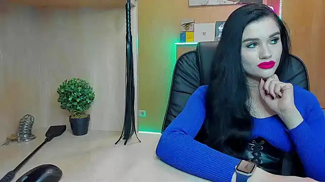 Snapshot of KristiTopxx chatting on 03-10-25, 05:18 KristiTopxx online show from 03-10-25, 05:18