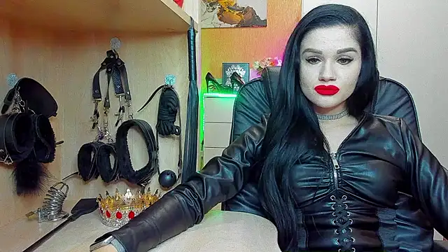 Snapshot of KristiTopxx chatting on 09-30-25, 08:15 KristiTopxx online show from 09-30-25, 08:15