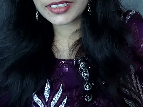 Neha Sharma2 online show from 03-01-26, 09:42