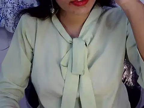 Neha Sharma2 online show from 07-22-26, 12:40