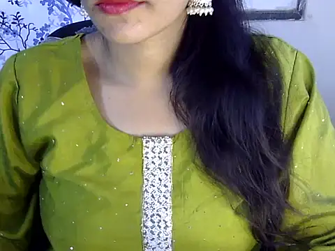 Neha Sharma2 online show from 07-11-26, 01:00