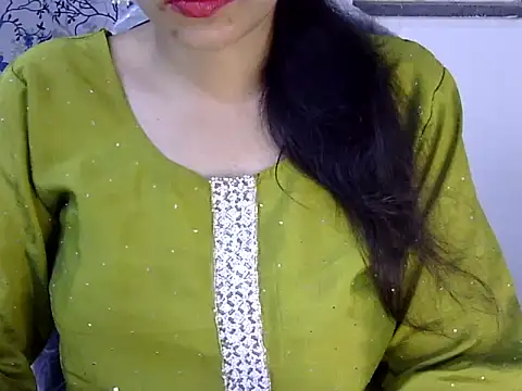 Neha Sharma2 online show from 06-27-26, 01:28