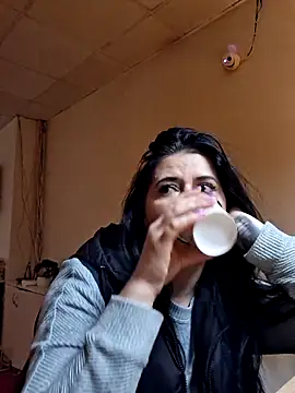 VanessaNoir online show from 04-16-26, 07:58