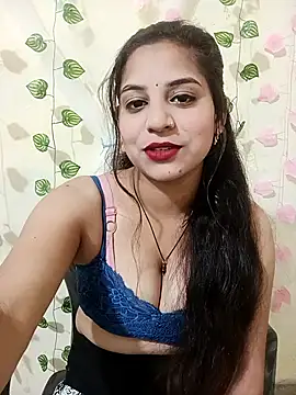 Snapshot of lovely-girl99 chatting on 02-27-26, 05:29 lovely-girl99 online show from 02-27-26, 05:29