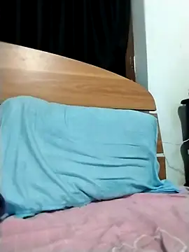 Snapshot of madhu2002sl chatting on 02-25-26, 05:46 madhu2002sl online show from 02-25-26, 05:46