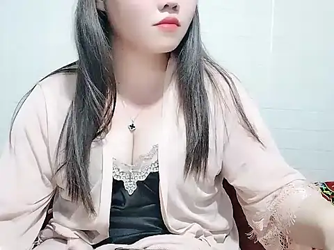 Snapshot of Kitty-lick chatting on 02-25-26, 02:28 Kitty-lick online show from 02-25-26, 02:28