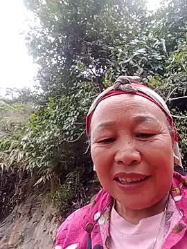 Snapshot of heesuu11 chatting on 02-24-26, 10:38 heesuu11 online show from 02-24-26, 10:38