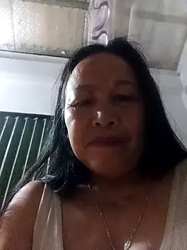 Snapshot of heesuu11 chatting on 03-01-26, 10:10 heesuu11 online show from 03-01-26, 10:10