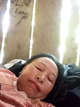 heesuu11 online show from 04-09-26, 05:31