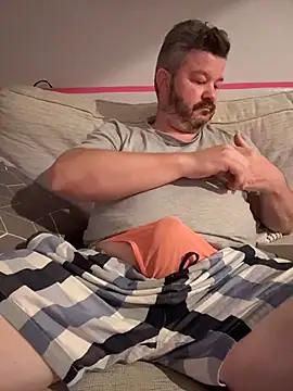 chubbylittlesecret online show from 04-05-26, 01:51