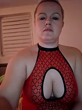 Snapshot of vicky_star chatting on 04-06-26, 11:06 vicky star online show from 04-06-26, 11:06