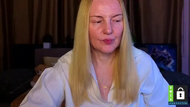 Snapshot of Bella_soulmate chatting on 05-21-26, 11:29 Bella soulmate online show from 05-21-26, 11:29