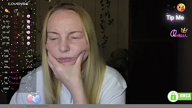 Snapshot of Bella_soulmate chatting on 06-02-26, 11:32 Bella soulmate online show from 06-02-26, 11:32