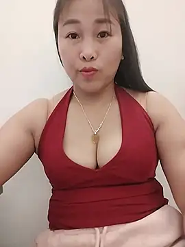 Snapshot of 01_ANNA_01 chatting on 05-26-26, 02:26 01 ANNA 01 online show from 05-26-26, 02:26