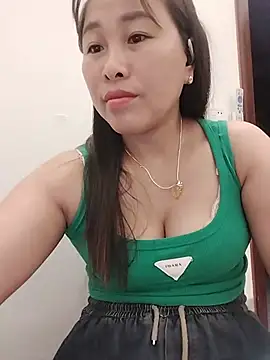 Snapshot of 01_ANNA_01 chatting on 06-15-26, 05:12 01 ANNA 01 online show from 06-15-26, 05:12