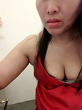 Snapshot of 01_ANNA_01 chatting on 05-04-26, 06:22 01 ANNA 01 online show from 05-04-26, 06:22