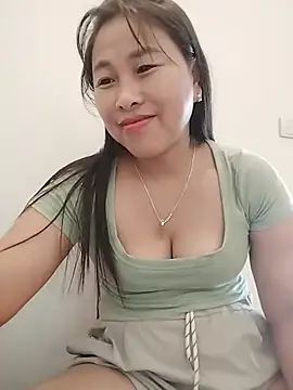 Snapshot of 01_ANNA_01 chatting on 06-16-26, 05:18 01 ANNA 01 online show from 06-16-26, 05:18