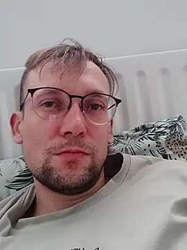 GaryJohnson79 online show from 02-26-26, 01:00