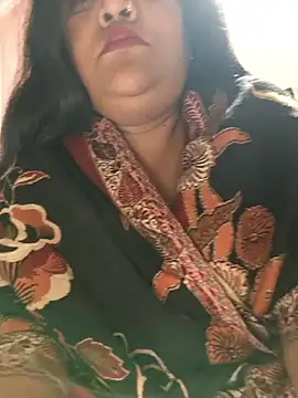 Moonae online show from 02-23-26, 01:33