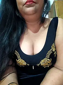 Moonae online show from 03-17-26, 12:41