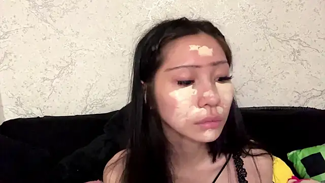 kishagrayone online show from 07-08-26, 01:34