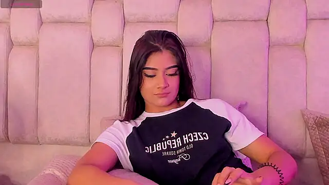 KatherineRuiz  online show from 03-14-26, 12:11