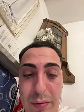 Snapshot of ombra99 chatting on 02-28-26, 05:23 ombra99 online show from 02-28-26, 05:23