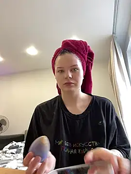 Snapshot of CindyMil chatting on 06-28-26, 03:46 CindyMil online show from 06-28-26, 03:46