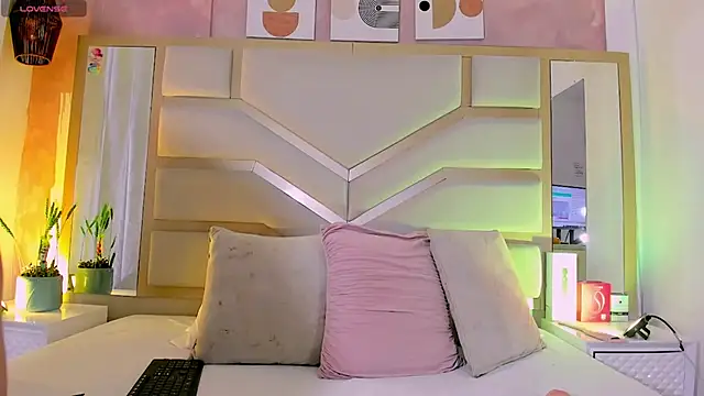 Samantha-Pardo online show from 03-30-26, 09:05