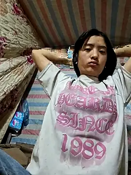 Snapshot of Lala-labu chatting on 02-27-26, 01:06 Lala-labu online show from 02-27-26, 01:06