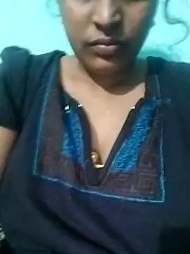 Snapshot of Tamil_Romantic_Anu chatting on 03-04-26, 05:53 Tamil Romantic Anu online show from 03-04-26, 05:53