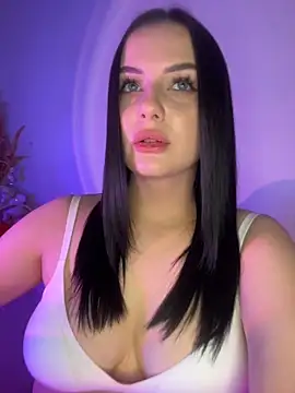 LolaKONG online show from 02-26-26, 05:35