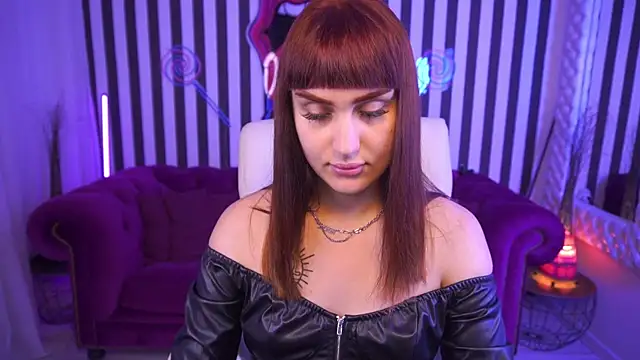 DawnGwin online show from 07-12-26, 01:56
