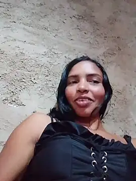 Snapshot of valentina_gomez1 chatting on 05-15-26, 01:09 valentina gomez1 online show from 05-15-26, 01:09