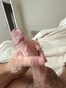 Snapshot of SlangingD chatting on 02-27-26, 07:24 SlangingD online show from 02-27-26, 07:24