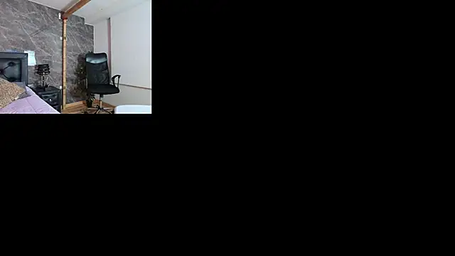 Adams Sanz online show from 04-12-26, 08:01