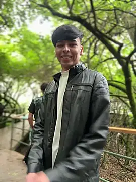 Snapshot of The_Conquer chatting on 04-18-26, 07:58 The Conquer online show from 04-18-26, 07:58