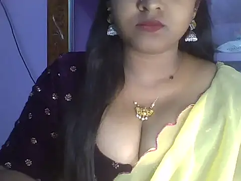 Snapshot of Tamil_Kuttyma chatting on 06-01-26, 01:55 Tamil Kuttyma online show from 06-01-26, 01:55