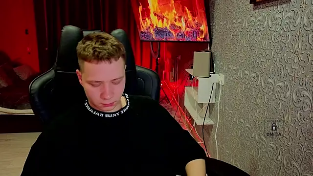 Karl Night  online show from 04-14-26, 05:51