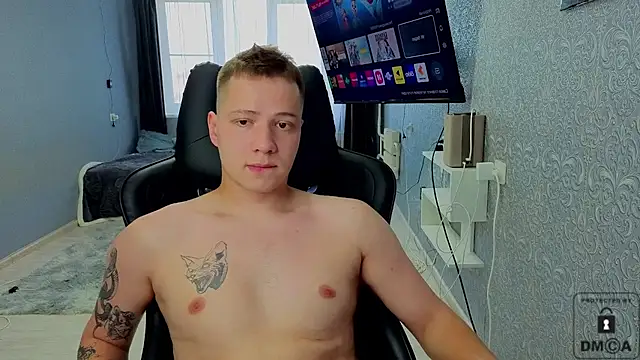 Karl Night  online show from 07-30-26, 06:12